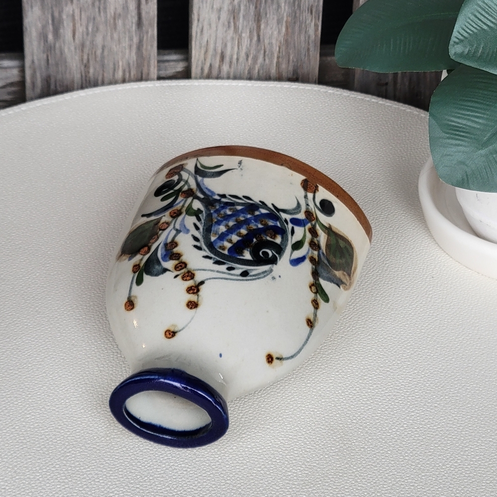 Ken Edwards Tonala Hand-Painted Ceramic Vase Ornate Fish Design - Picture 8 of 9